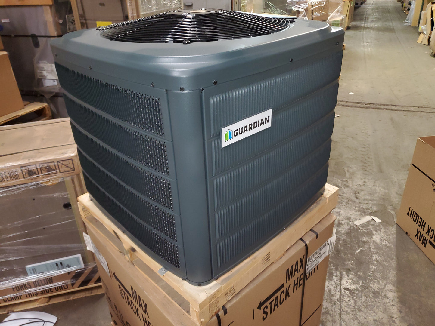 3 TON SPLIT-SYSTEM AIR CONDITIONER, 13 SEER 208-230/60/3 R-410A