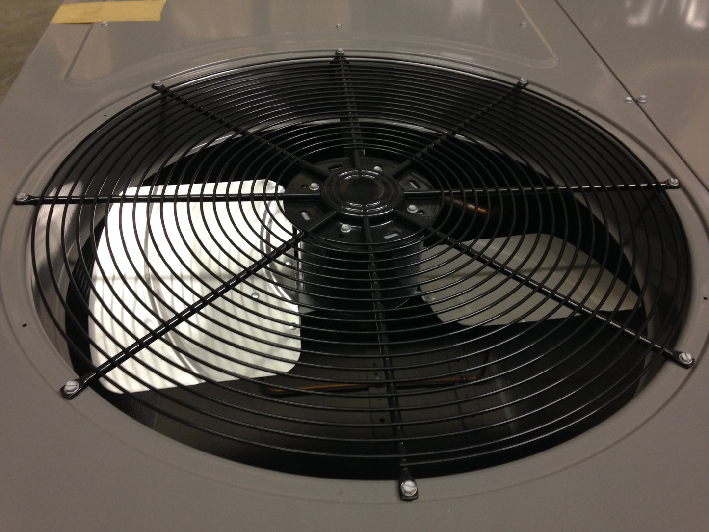 3 TON "COMMERCIAL CLASSIC" GAS/ELECTRIC CONVERTIBLE PACKAGED UNIT, 13 SEER 81% 460/60/3 R-410A