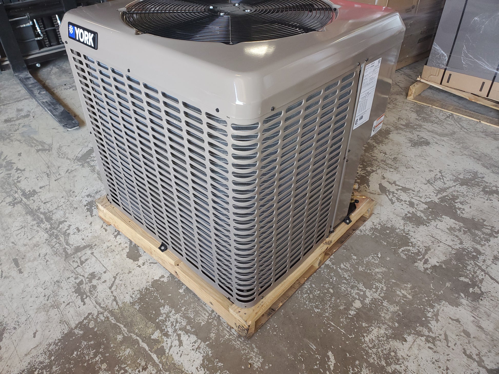 3-1/2 TON "LX" SERIES SPLIT-SYSTEM AIR CONDITIONER, 13 SEER 460/60/3 R-410A