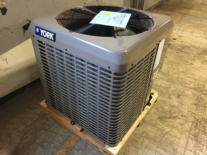 2-1/2 TON SPLIT-SYSTEM AIR CONDITIONER, 13 SEER 208-230/60/3 R-410A