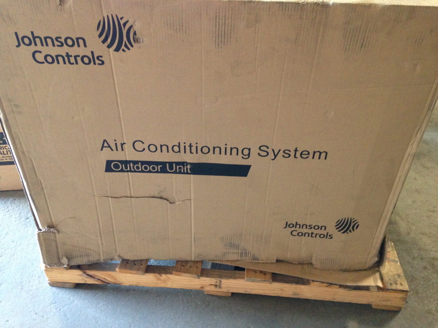 2-1/2 TON SINGLE ZONE OUTDOOR MINI-SPLIT HEAT PUMP UNIT, 18 SEER 208-230/60/1 R-410A