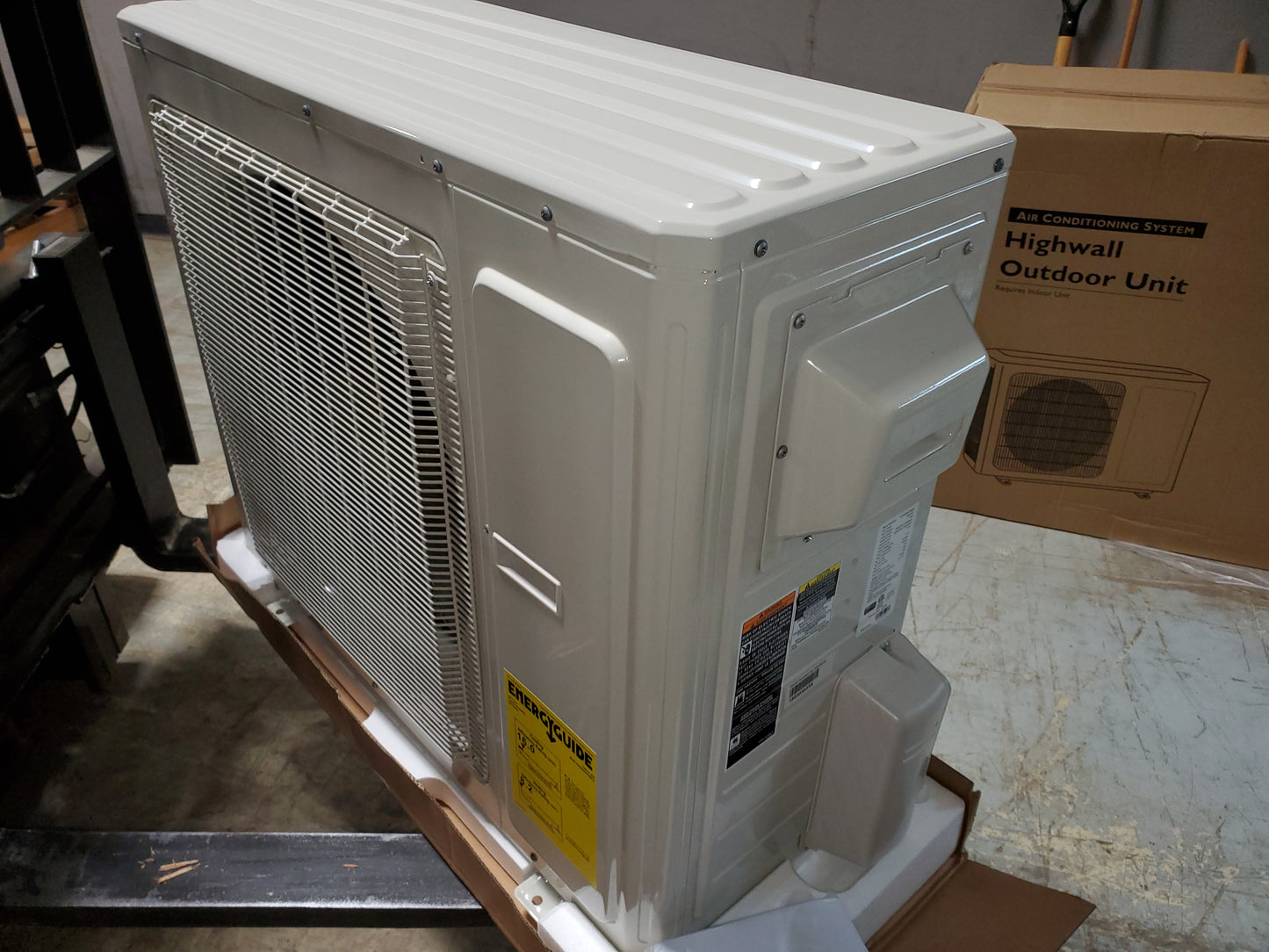 36,000 BTU SINGLE-ZONE OUTDOOR HEAT PUMP DC INVERTER MINI SPLIT UNIT, 18 SEER 208-230/60/1 R-410A