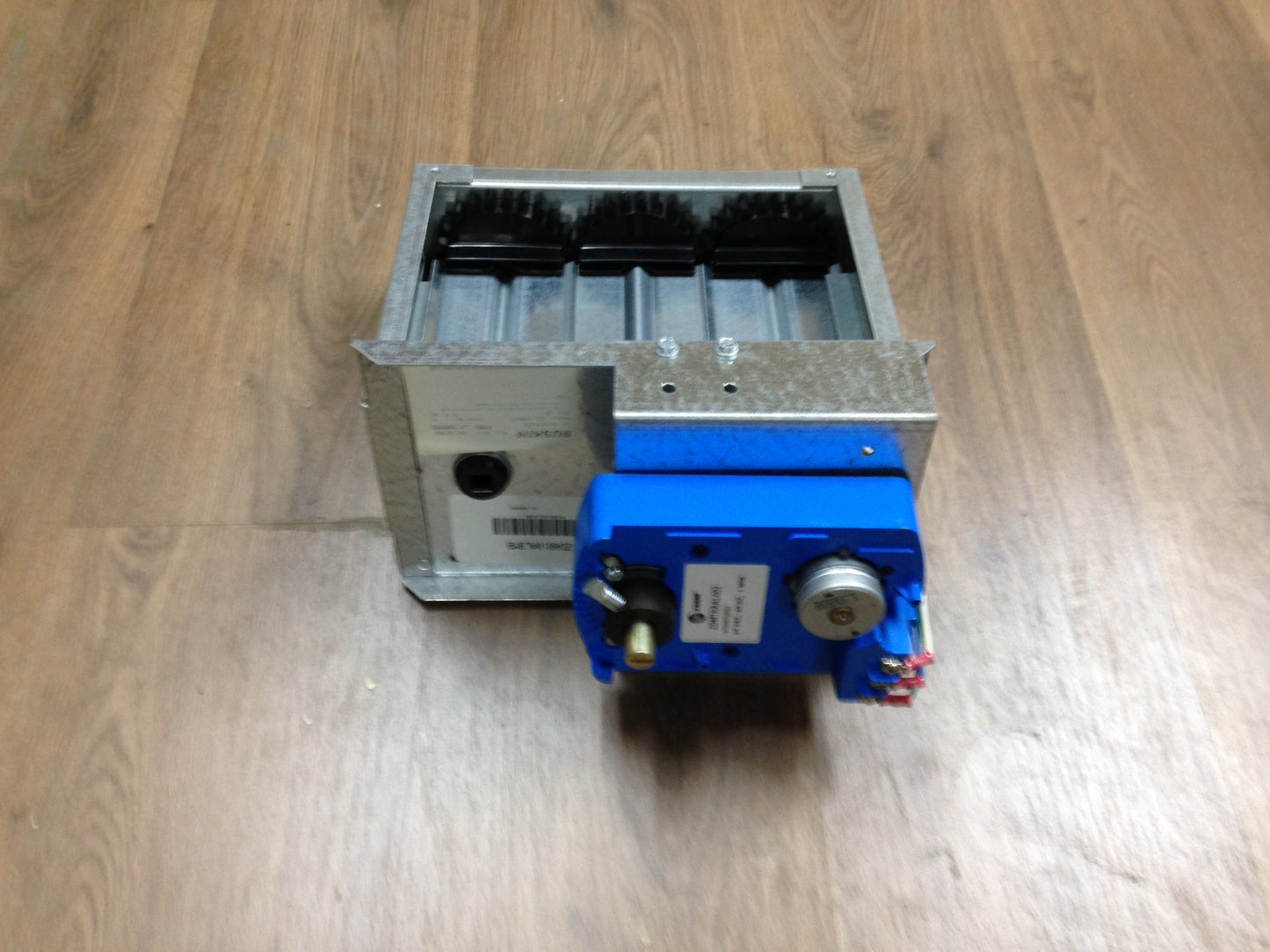 8" X 10" RECTANGULAR ZONE DAMPER, 24 VAC