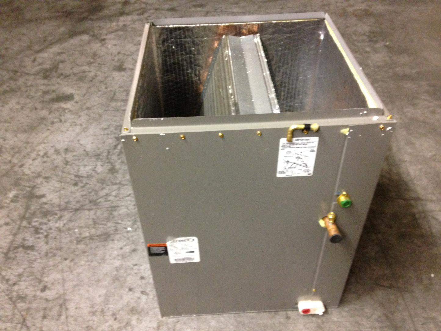 3-1/2 TON AC/HP UPFLOW CASED "A" COIL, R-22/R-410A CFM 1400