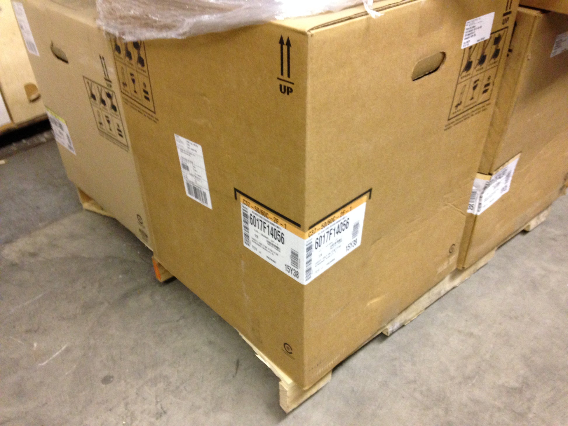 5 TON AC/HP UPFLOW CASED "A" COIL, R-410A  CFM 2000