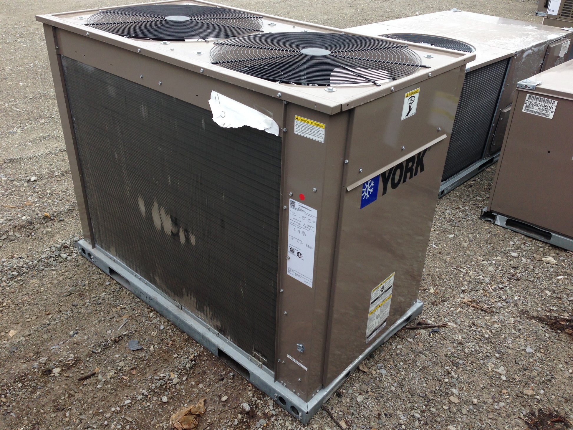 7-1/2 TON SPLIT SYSTEM HEAT PUMP UNIT, 11 EER, 460-60-3, R410A