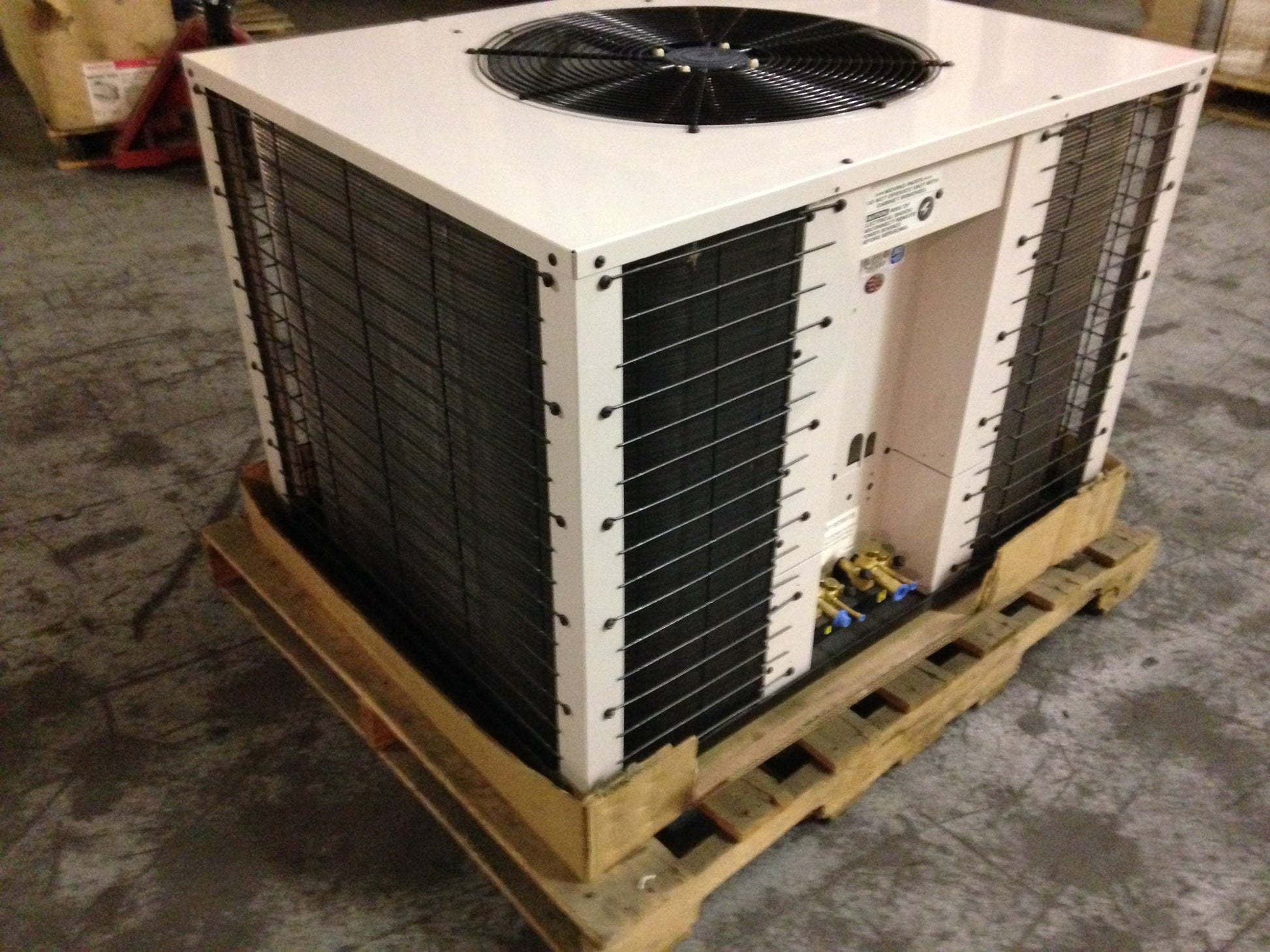 2 TON 2 ZONE OUTDOOR MINI-SPLIT AIR CONDITIONER UNIT, 208-230/60/1  R-22