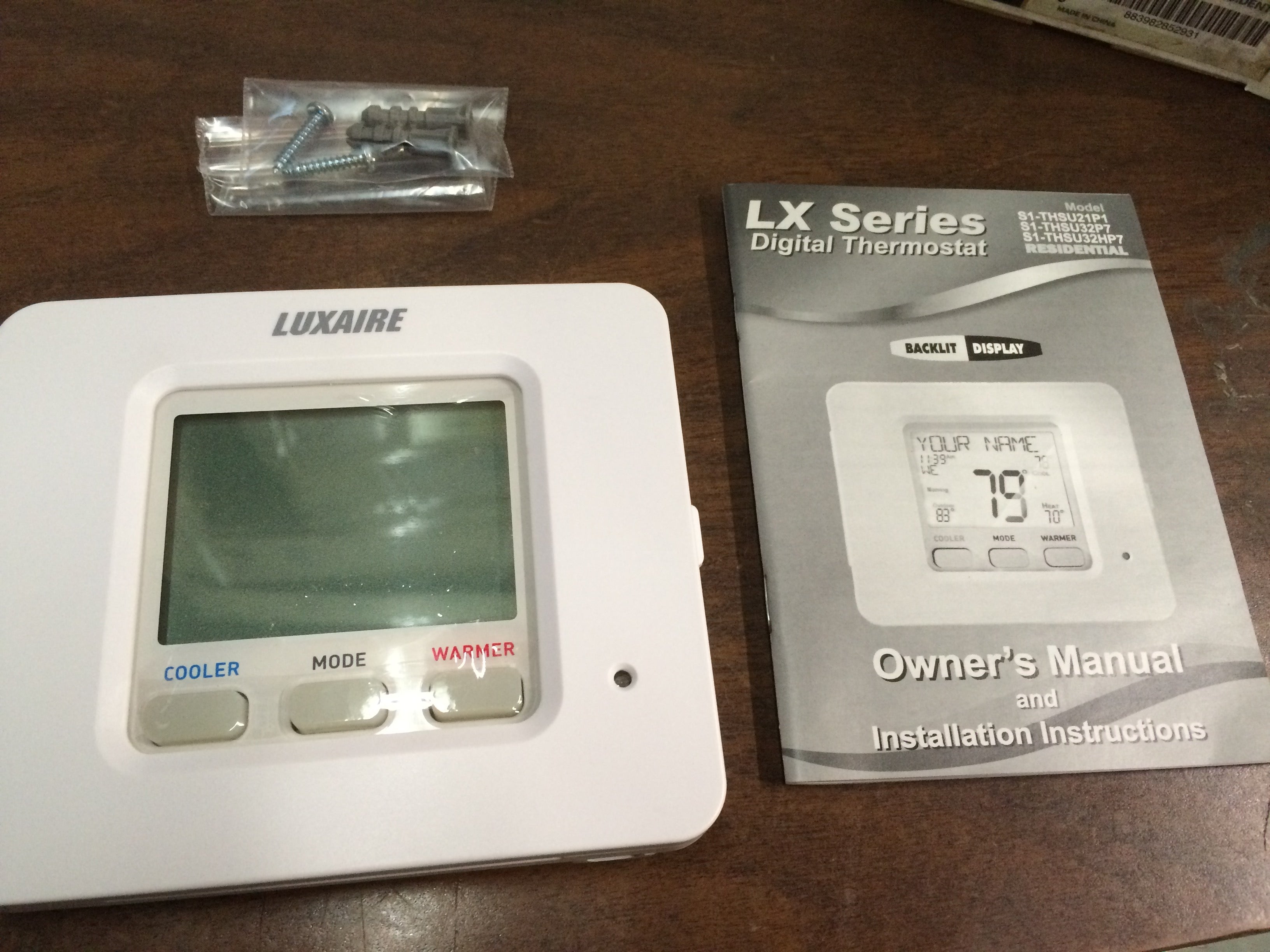 Programable Fan Controls 4 HEAT/2 COOL PROGRAMMABLE DIGITAL THERMOSTAT – Surplus City Liquidators