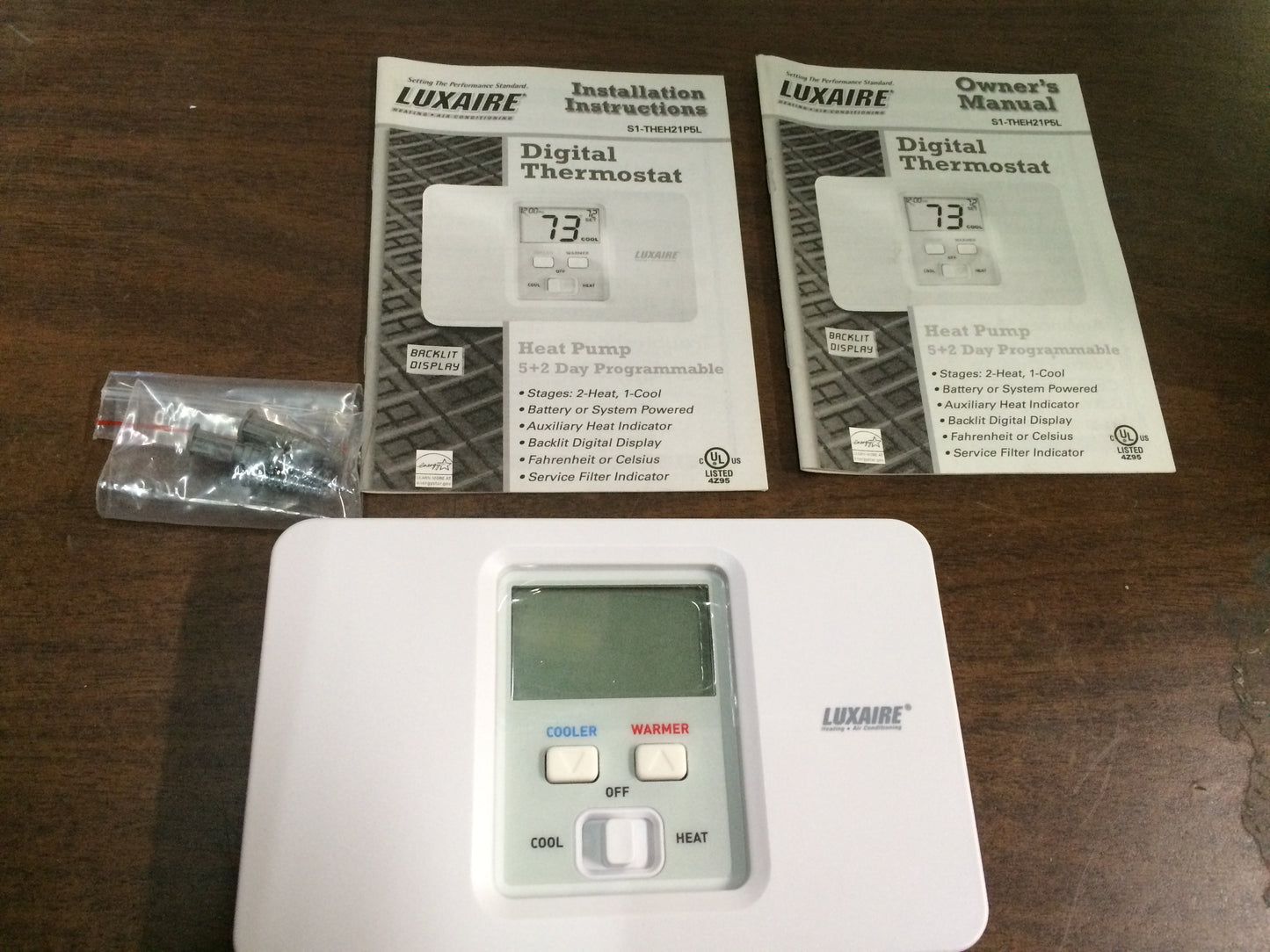 2 HEAT/1 COOL 5+2 DAY PROGRAMMABLE THERMOSTAT