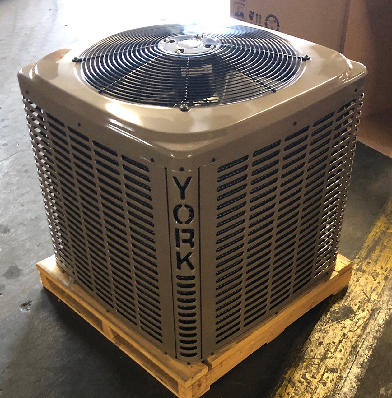 3-1/2 TON "LX" SERIES SPLIT-SYSTEM AIR CONDITIONER, 13 SEER 208-230/60/1 R-410A
