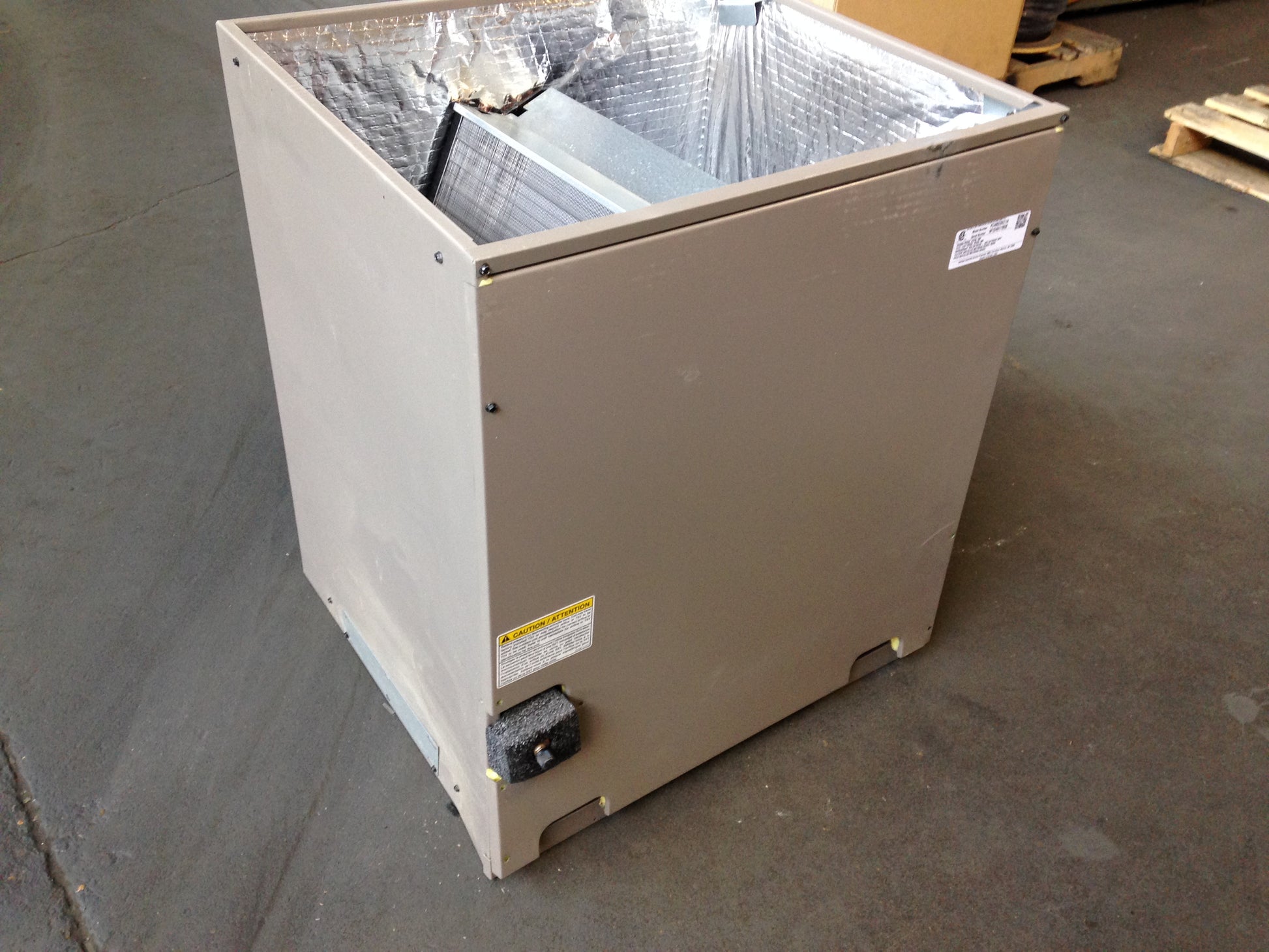 4 TON AC/HP UPFLOW/DOWNFLOW CASED "A" COIL R-410A OR R-22