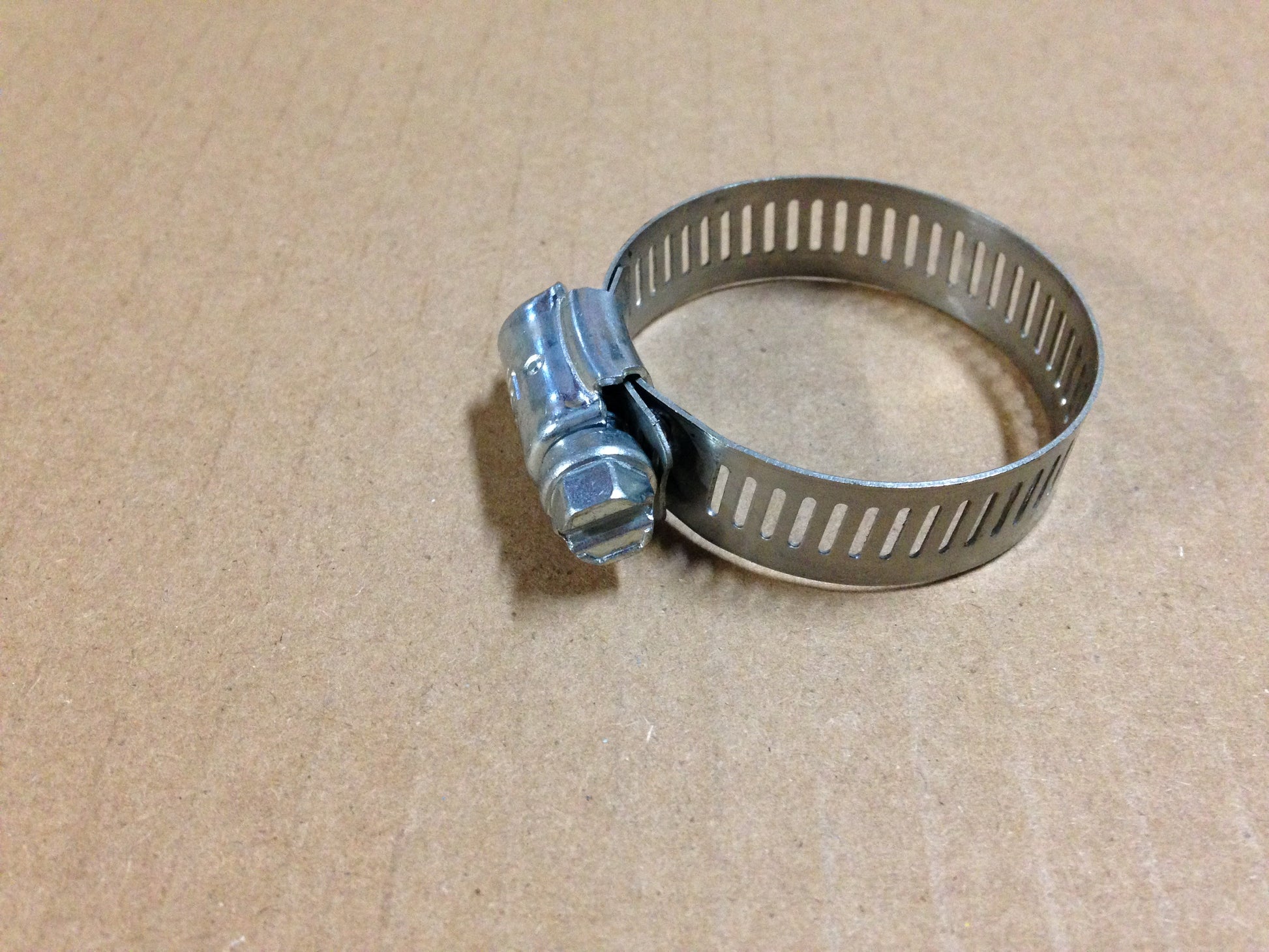 HOSE CLAMP # 24 , 1 1/16"-2",   SOLD AS 5 PER BOX