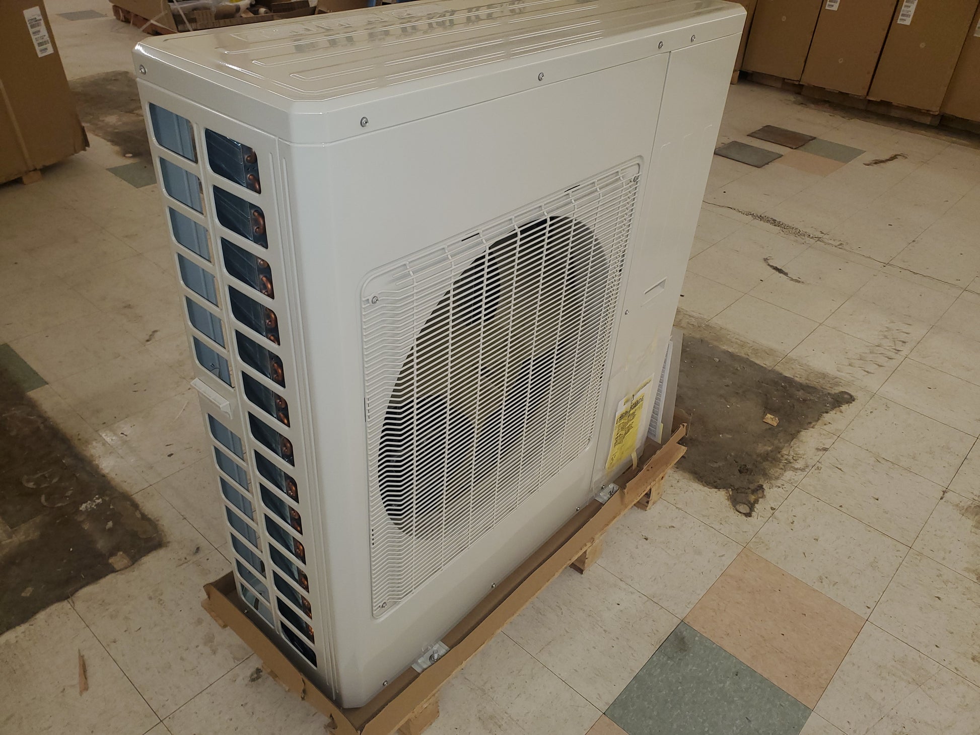 36,000 BTU INVERTER TYPE SINGLE-ZONE OUTDOOR MINI-SPLIT HEAT PUMP, 20 SEER 208-230/60/1 R-410A