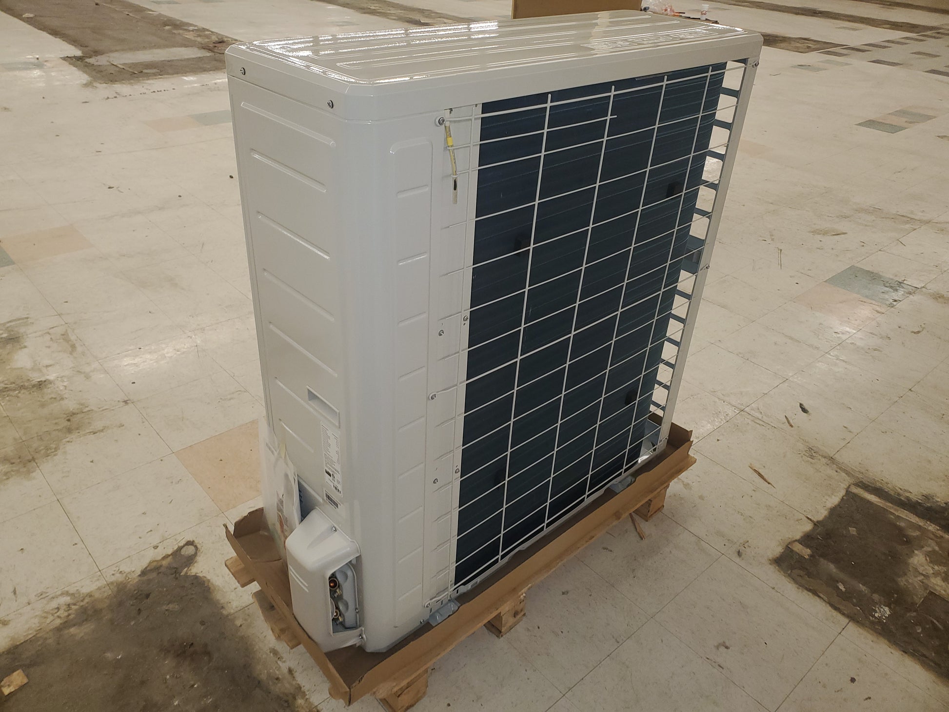 36,000 BTU INVERTER TYPE SINGLE-ZONE OUTDOOR MINI-SPLIT HEAT PUMP, 20 SEER 208-230/60/1 R-410A