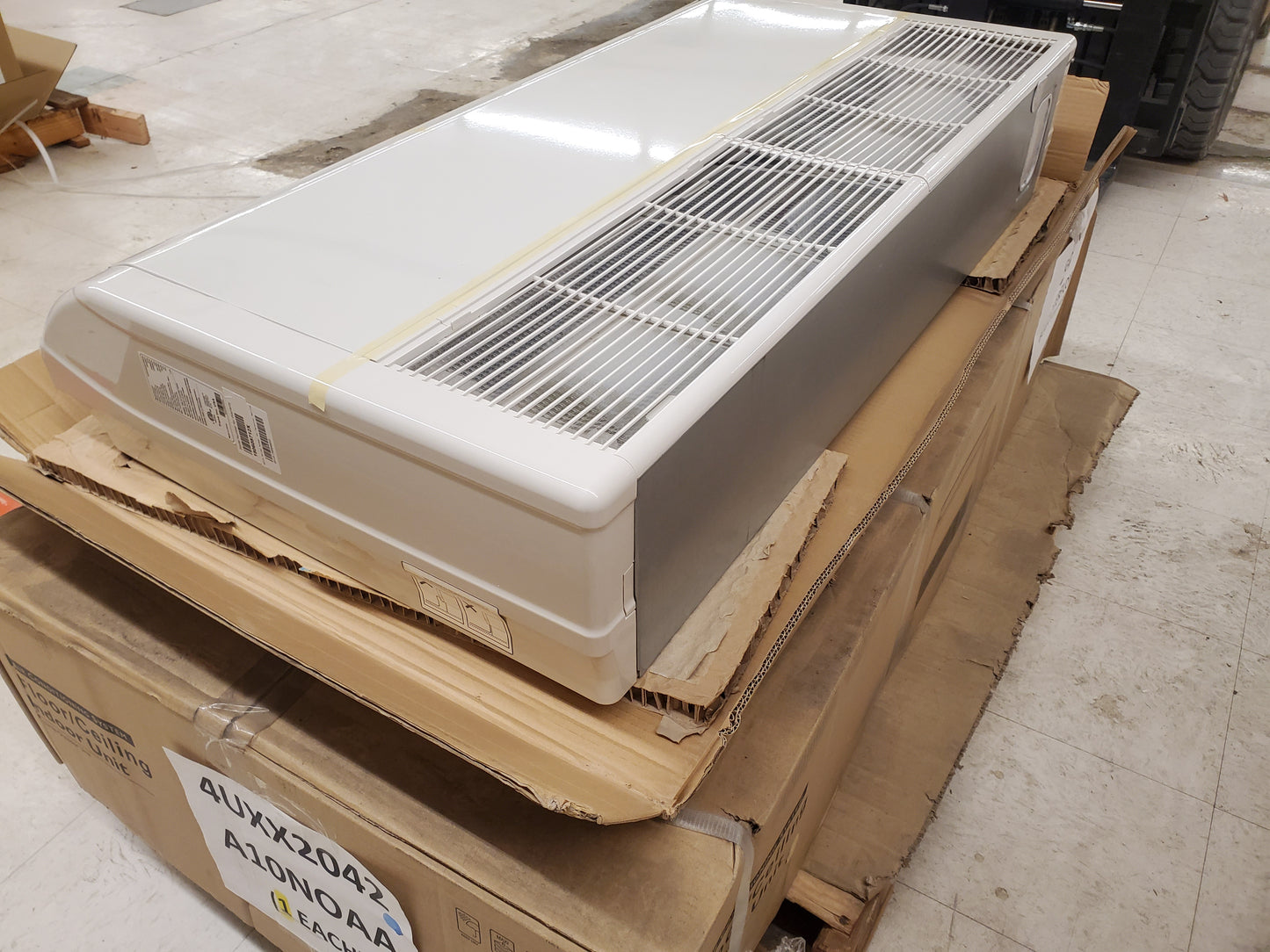 24,000 BTU "INVERTER" INDOOR MINI-SPLIT FLOOR/CEILING HEAT PUMP UNIT, 16 SEER 208-230/60/1 R-410A