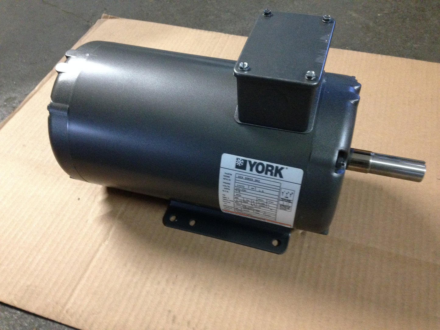 2 HP FAN MOTOR, 200-230/60/3, REVERSIBLE, VARIABLE SPEED,   RPM 850