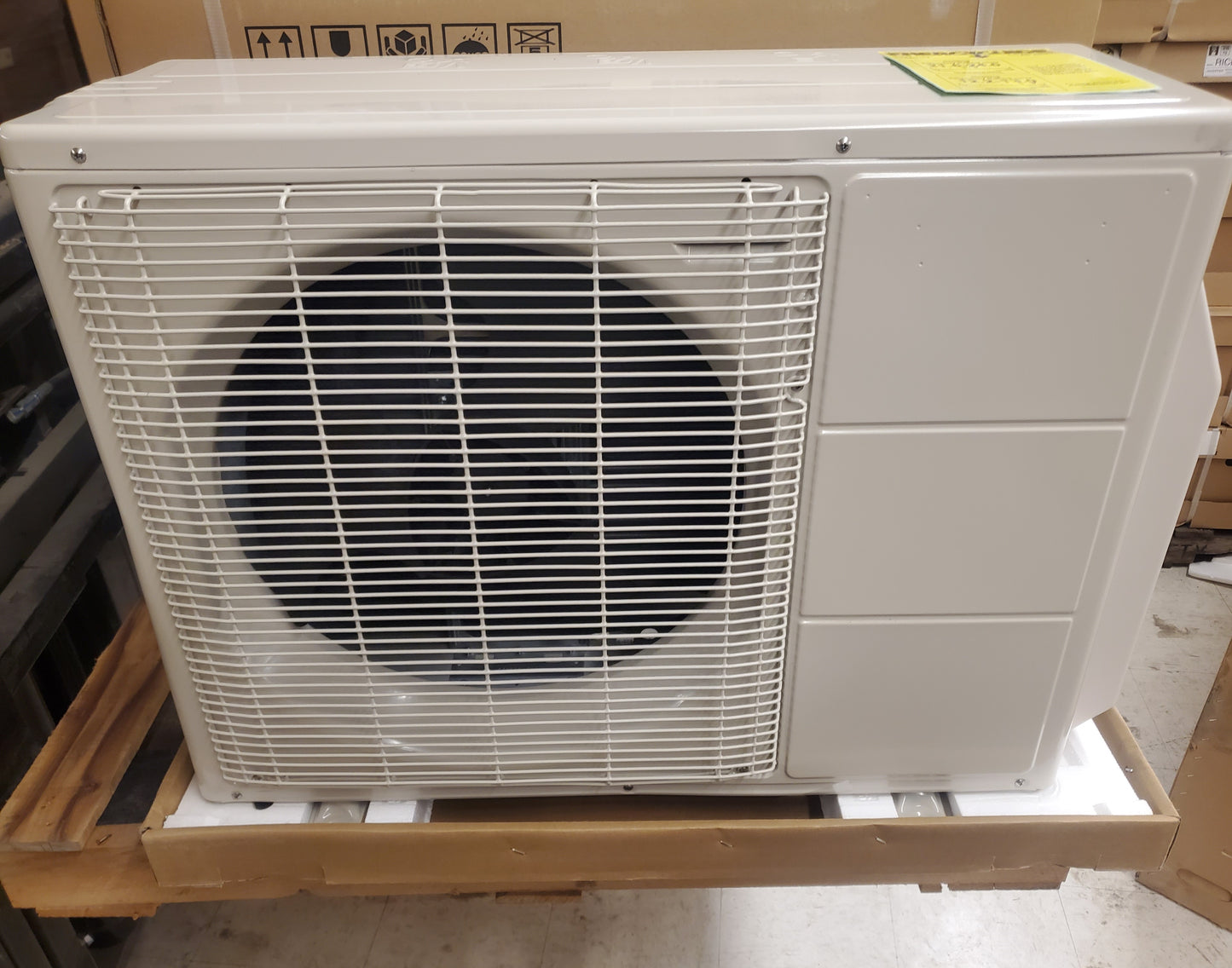 9,000 BTU "CLASSIC PLUS" SERIES SINGLE-ZONE INVERTER OUTDOOR MINI-SPLIT HEAT PUMP UNIT, 208-230/60/1 R-410A 24/21.5 SEER