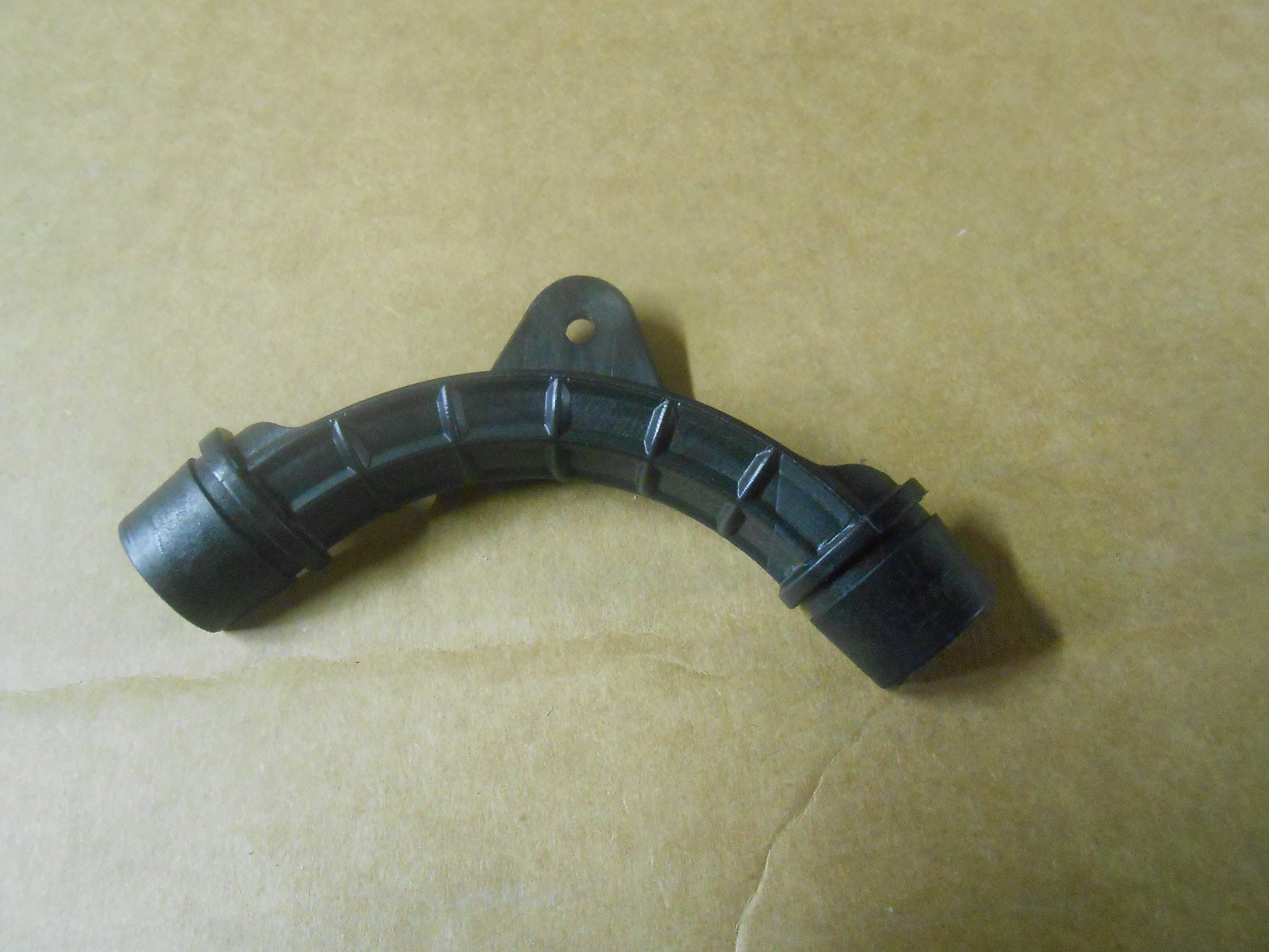 1/2" PLASTIC BEND SUPPORT 25 PER BOX