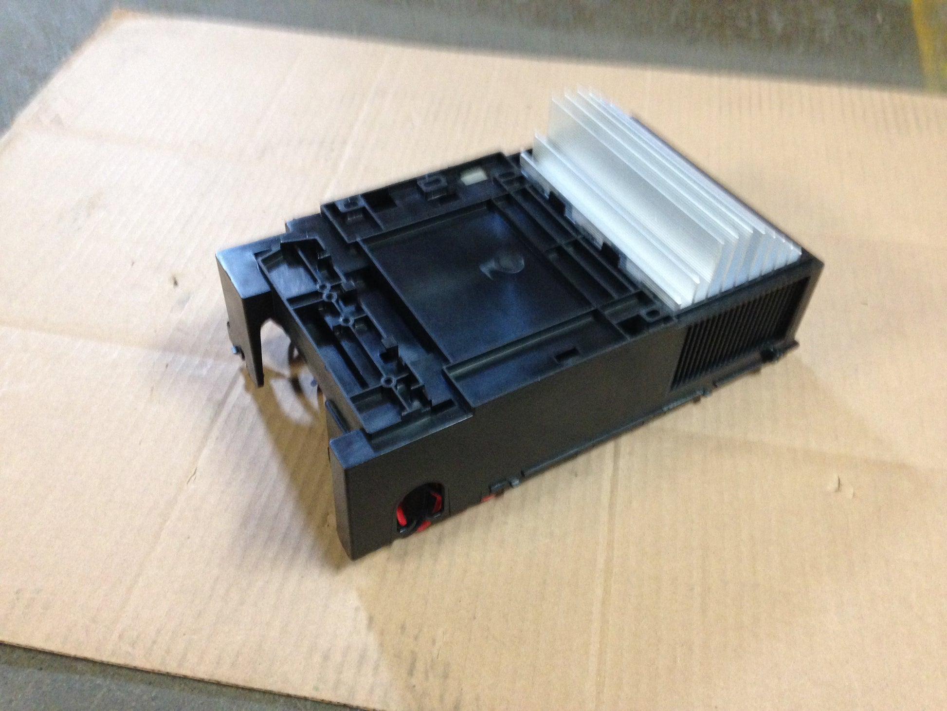 ELECTRONIC CONTROL BOX ASSEMBLY