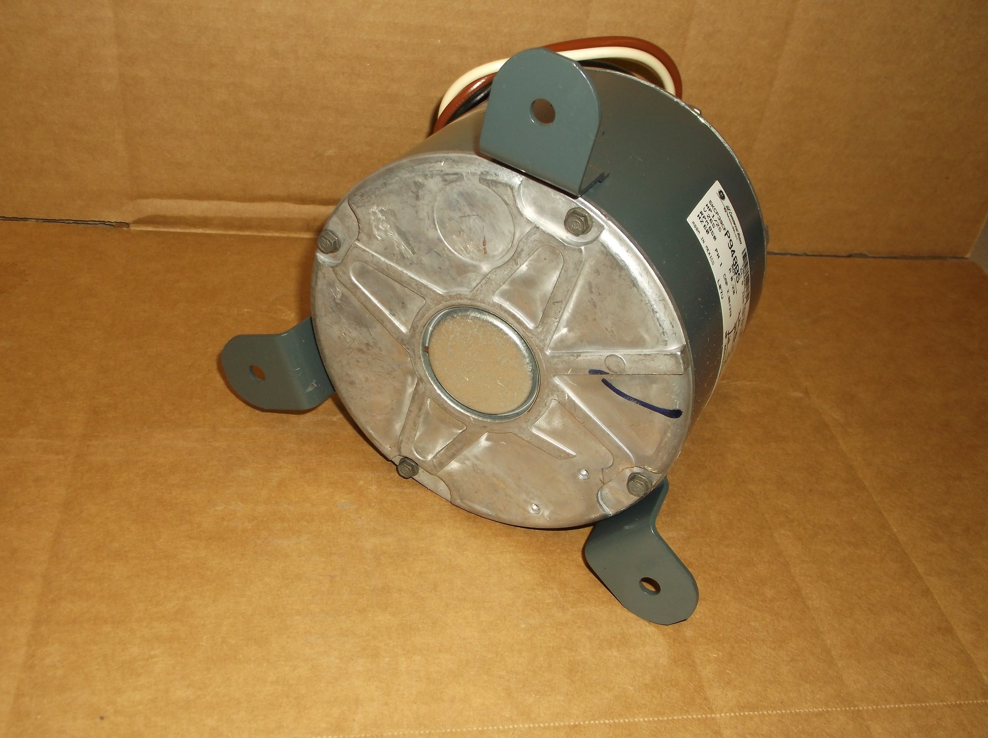 1/25HP CONDENSER FAN MOTOR  265/60/1   RPM:850/1-SPEED