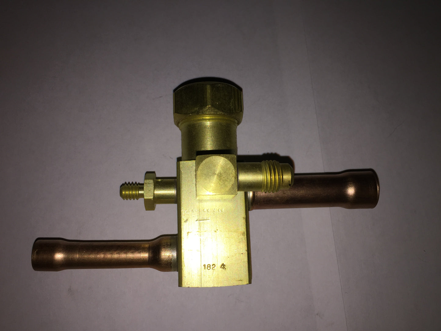 3/8" X 1/2"SWT SERVICE VALVE