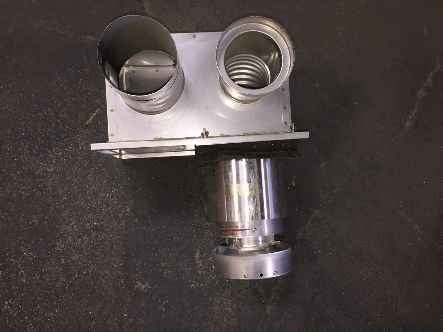 5" STAINLESS STEEL SHORT DIRECT VENT TERMINAL/W 4"DIA IN/OUT SLIDE PIPE CONNECTIONS