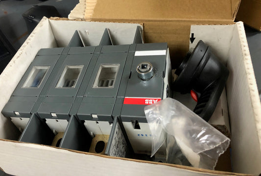 200 AMP DISCONNECT SWITCH 600 VOLTS