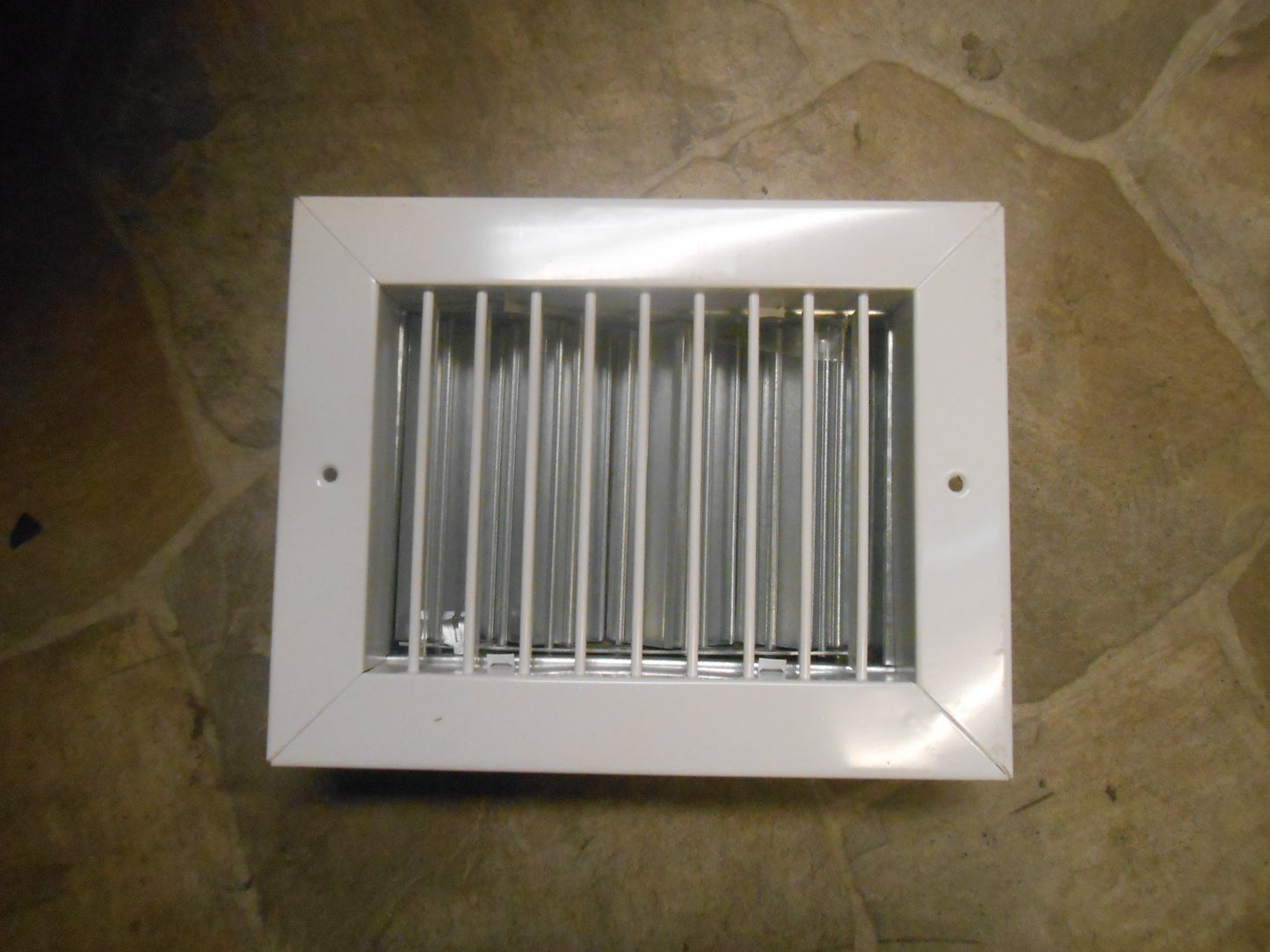 8 X 6 CEILING/WALL REGISTER WITH ADJUSTABLE LOUVERS