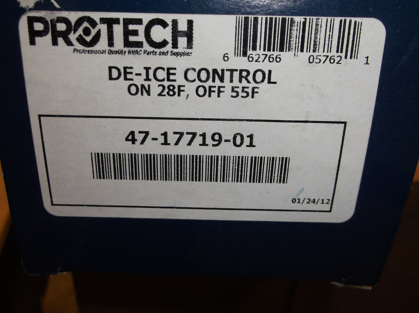 MECHANICAL DEFROST CONTROL  230VAC   ON 28degF.   OFF 55degF.