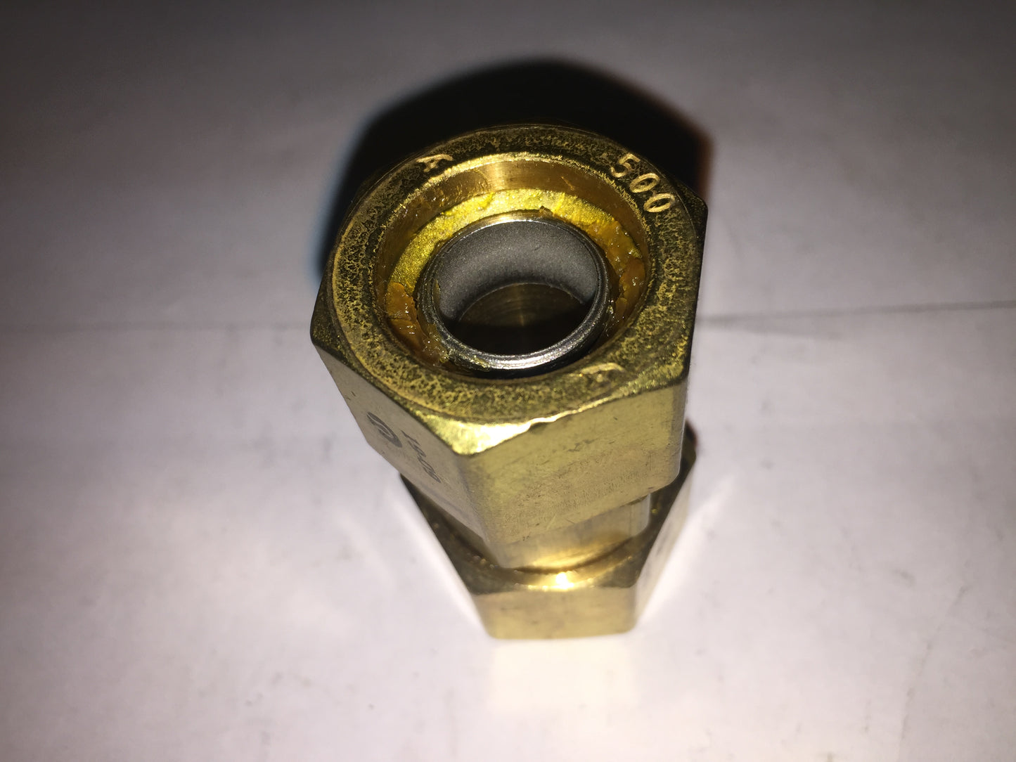 1/2" FLEXIBLE GAS COUPLING FOR OMEGAFLEX TUBING
