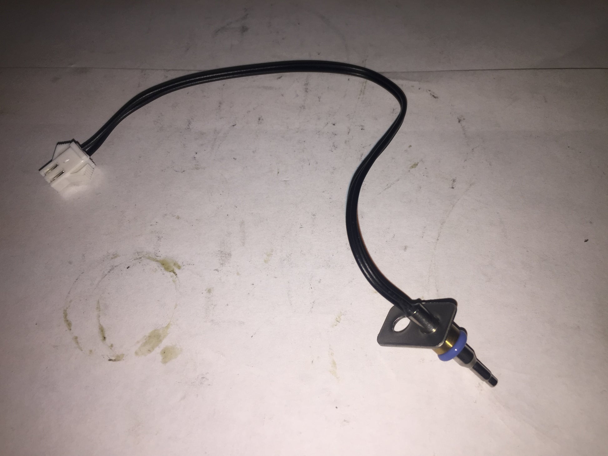 HOT WATER THERMISTOR FOR VRP SERIES TANKLESS WATER HEATERS 