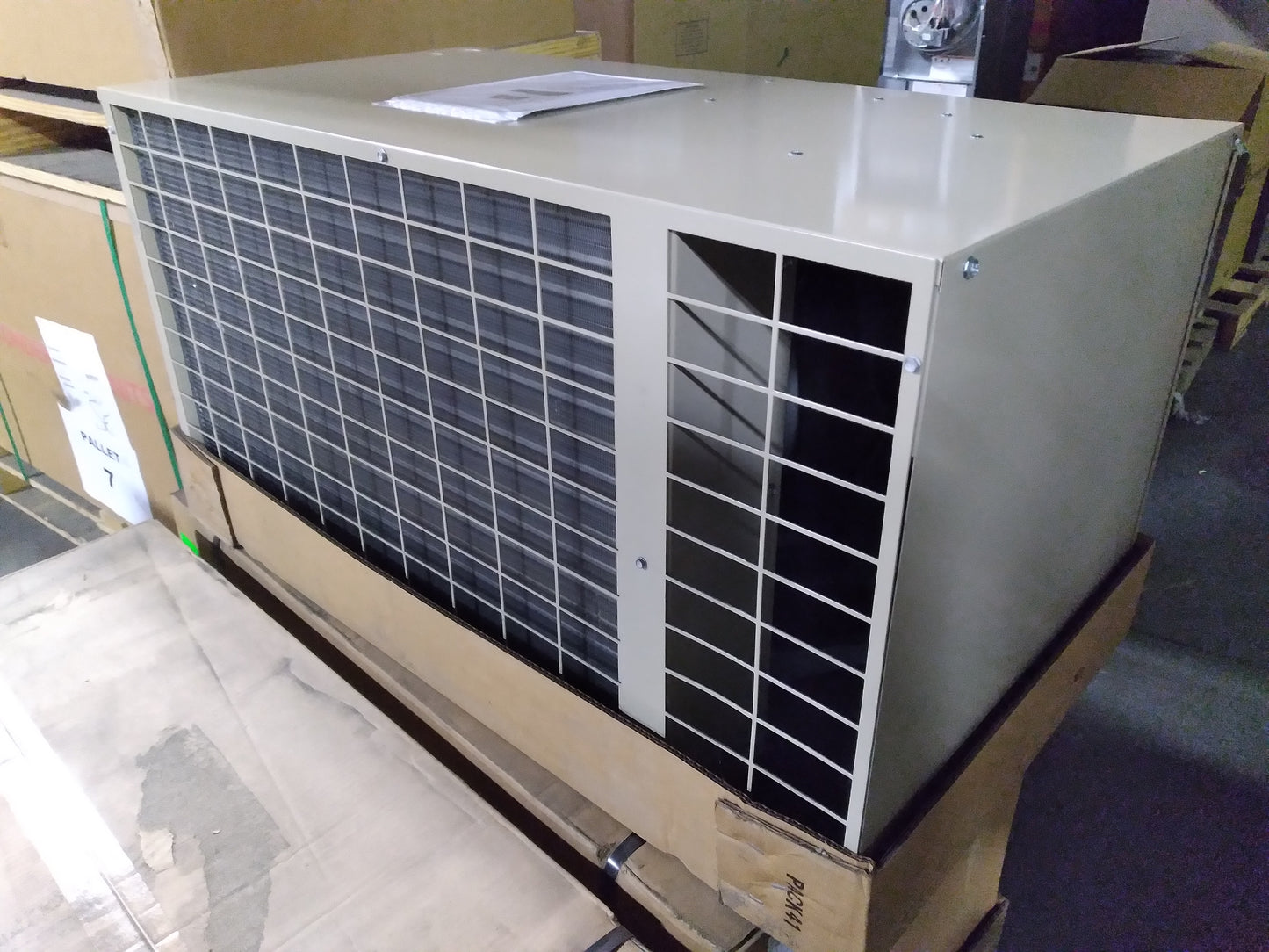 1-1/2 TON THROUGH THE WALL OUTDOOR CONDENSING UNIT, 12 SEER, 208/230-60-1, R410A