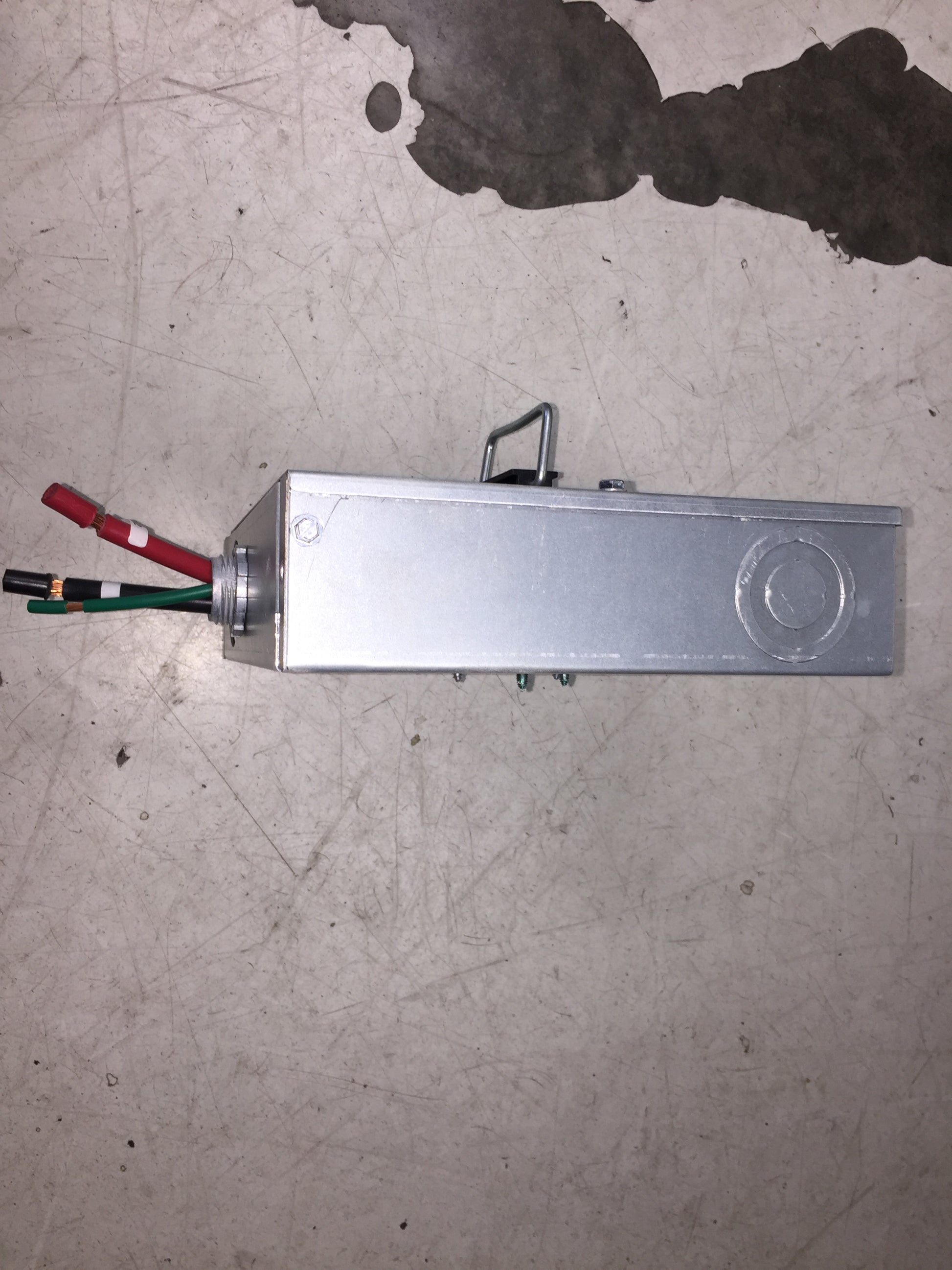 COMPACT HEATER PULL DISCONNECT BOX USED FOR "BAYEC" SERIES HEATERS ONLY