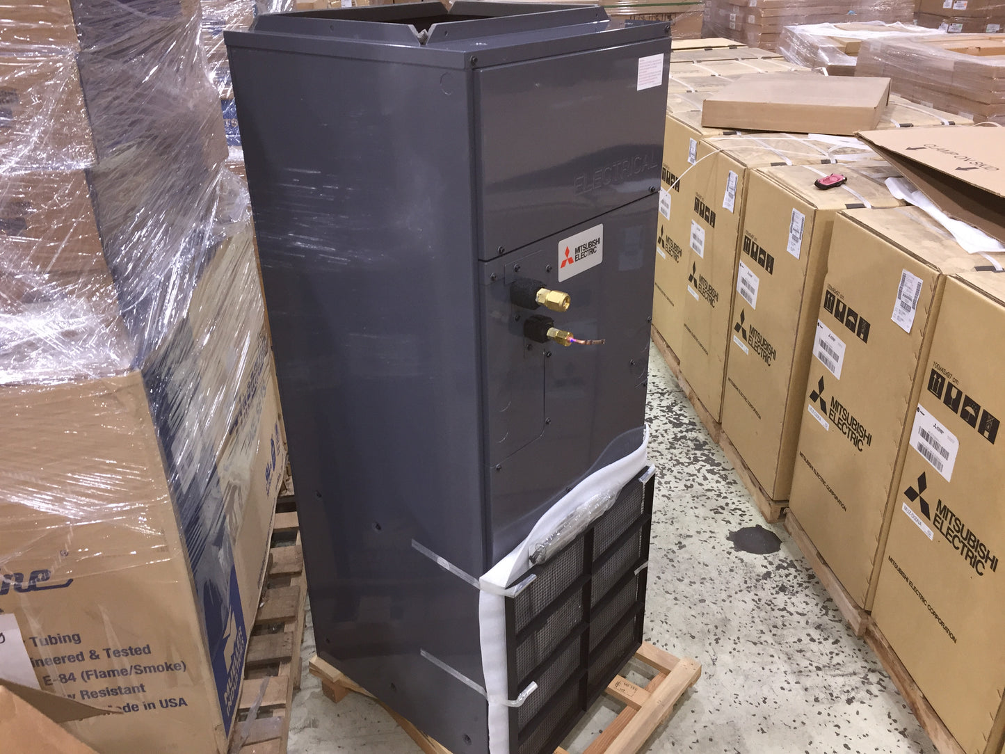 36,000 BTU DUCTED MULTI-POSITION HEAT PUMP AIR HANDLER, 208-230/60/1 R-410A