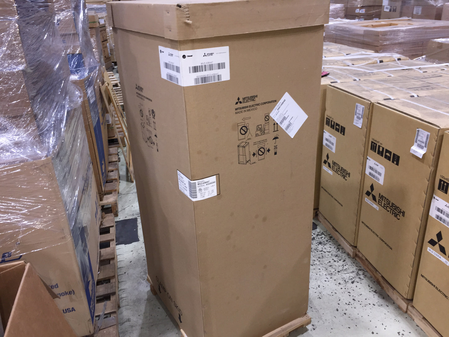 36,000 BTU DUCTED MULTI-POSITION HEAT PUMP AIR HANDLER, 208-230/60/1 R-410A