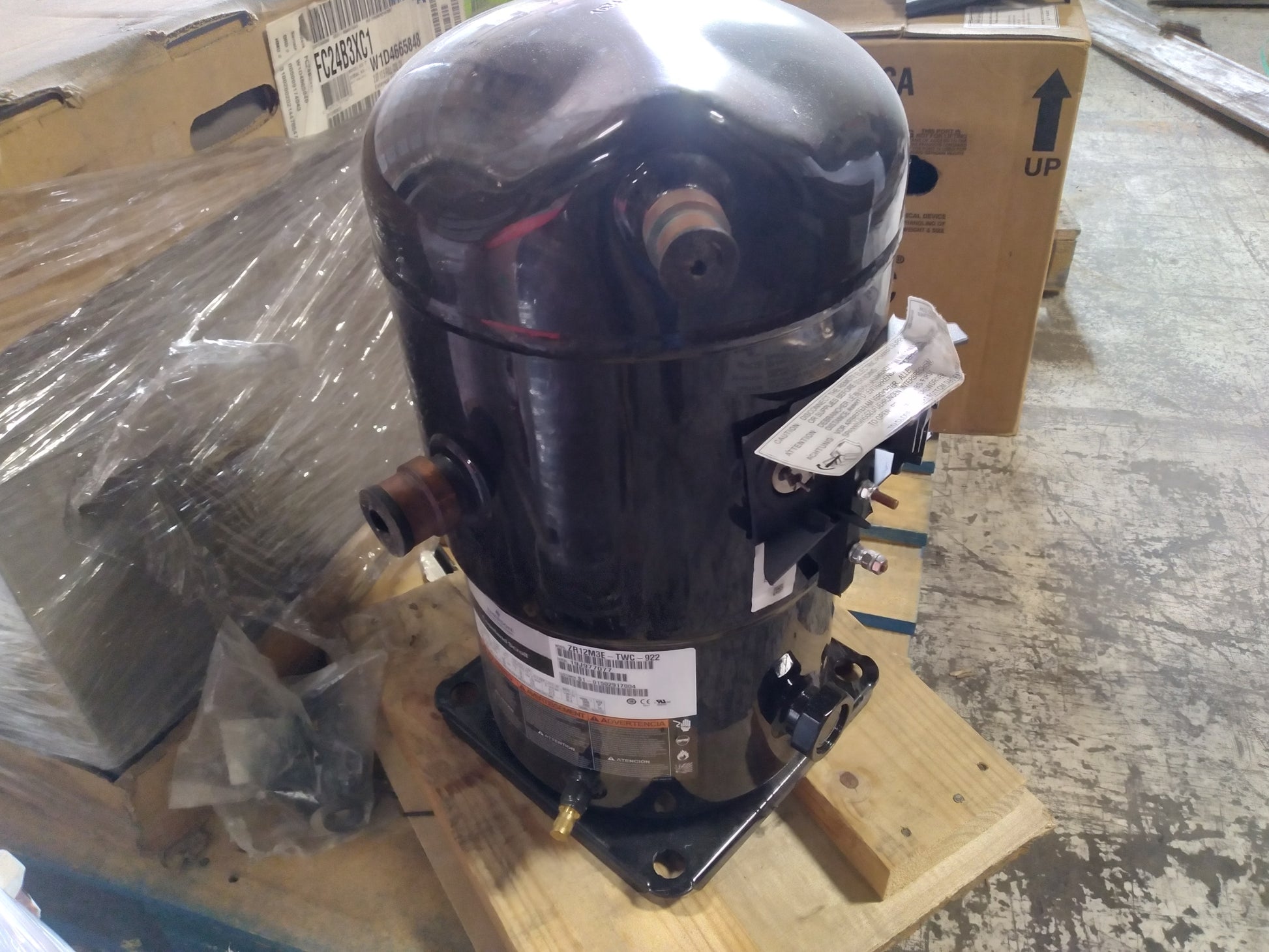 10-1/2 TON AC SCROLL COMPRESSOR, 200-208/230/50-60/3 R-22