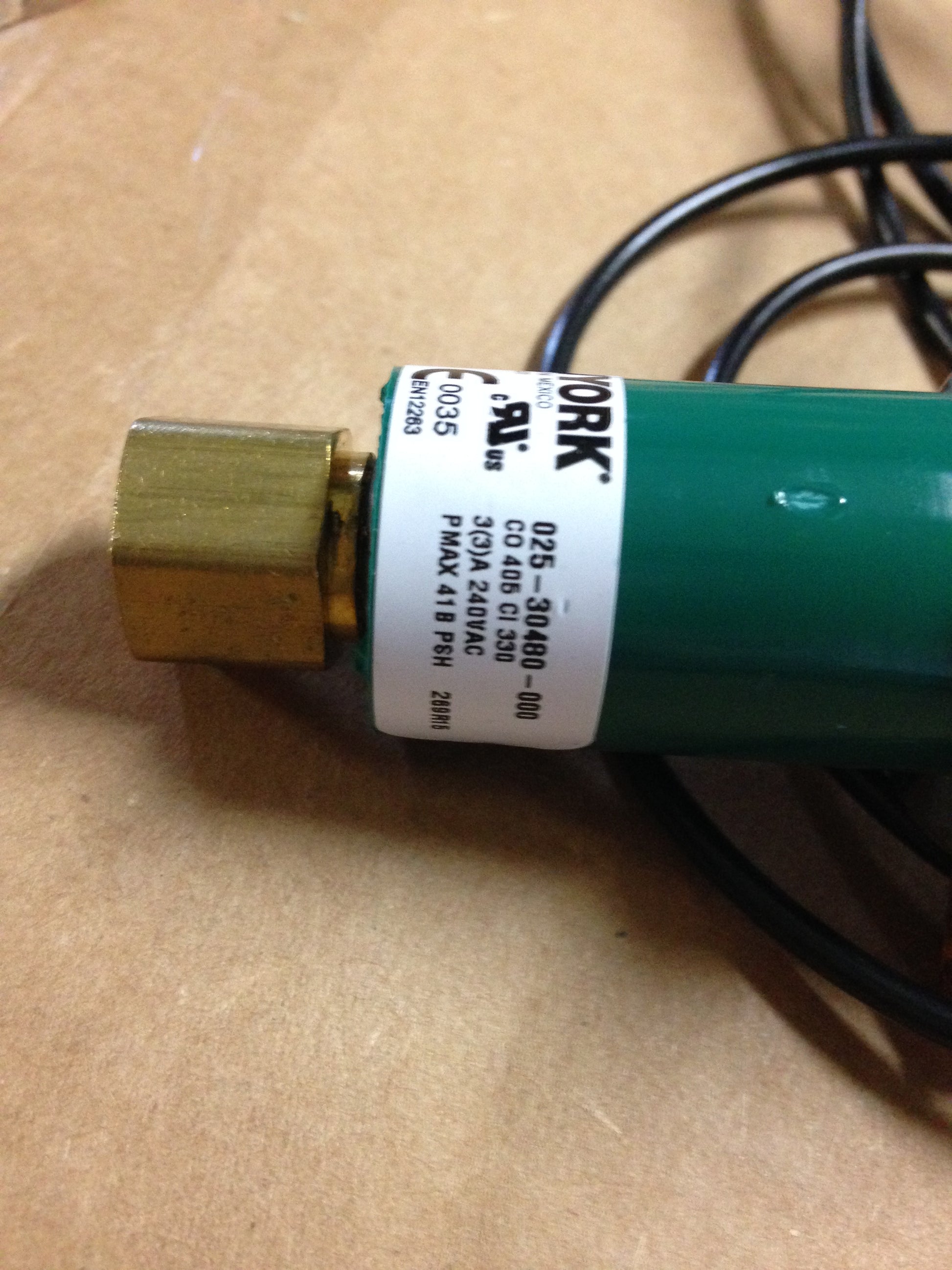 HIGH PRESSURE SWITCH