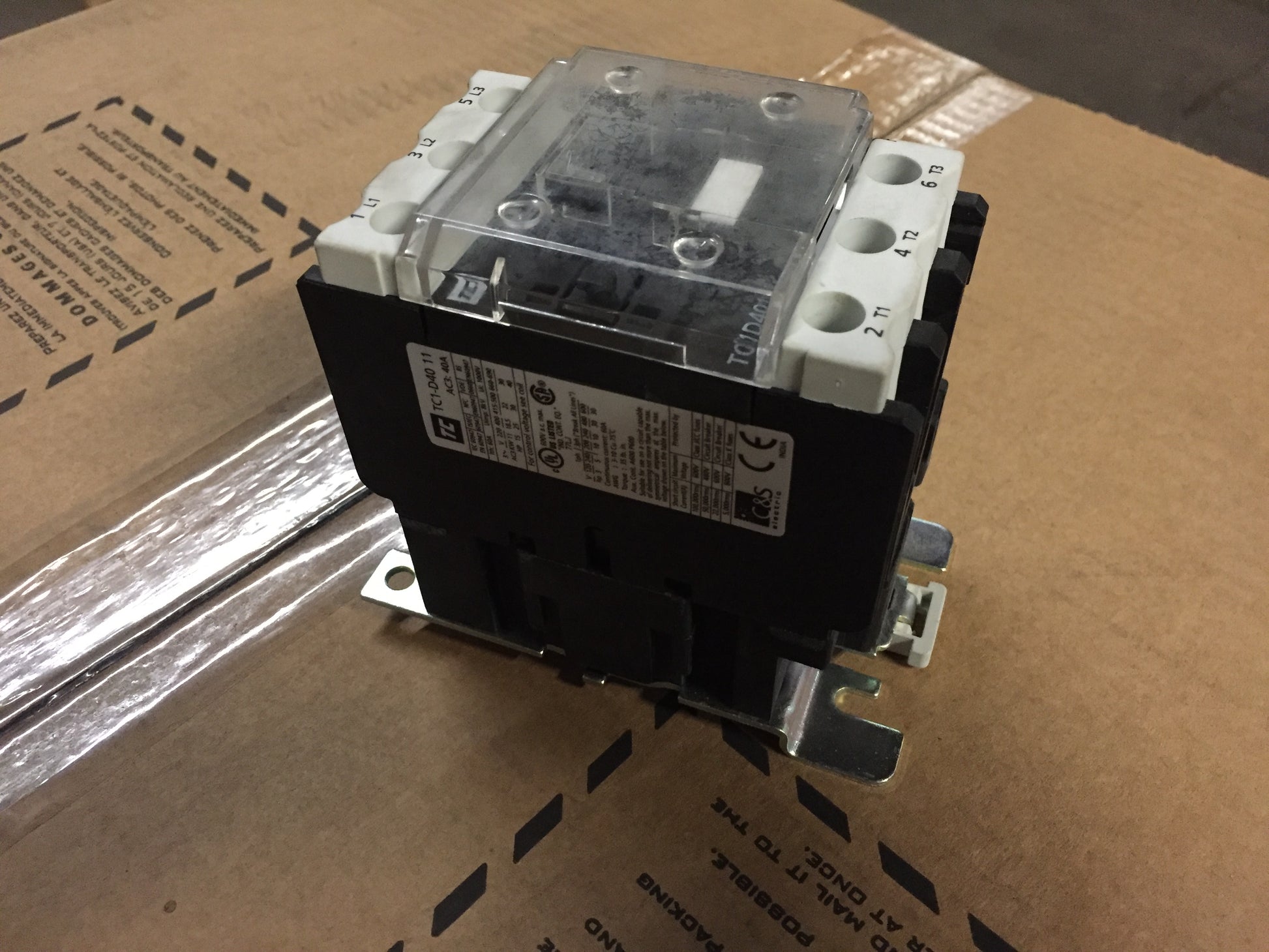 40 AMP CONTACTOR, COIL VOLTAGE 120V - 50/60HZ