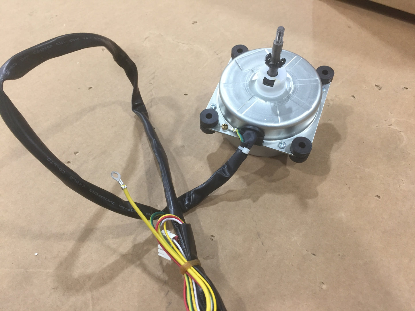 30 WATT BRUSHLESS DC MOTOR 900 RPM