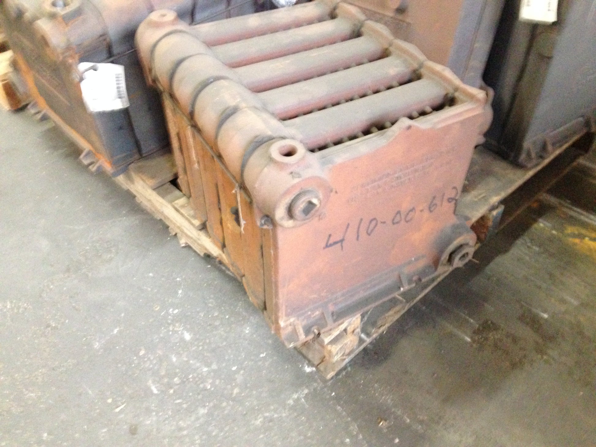 6 SECTION CAST IRON BLOCK ASSEMBLY