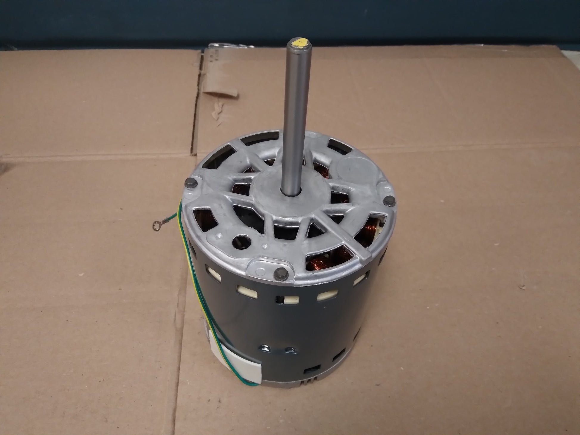 3/4HP CONSTANT TORQUE ECM UNPROGRAMMED MOTOR 120/60/1 RPM:1050 REVERSIBLE ROTATION 8.4 AMPS