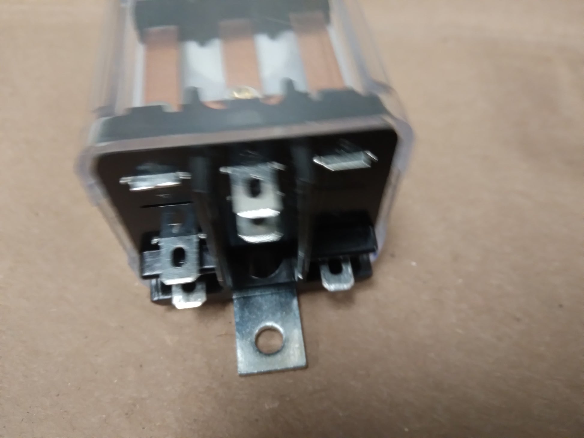 24V ACTUATOR REPLACEMENT KIT FOR LOW, NOMINAL AND HIGH AMBIENT PANELS 