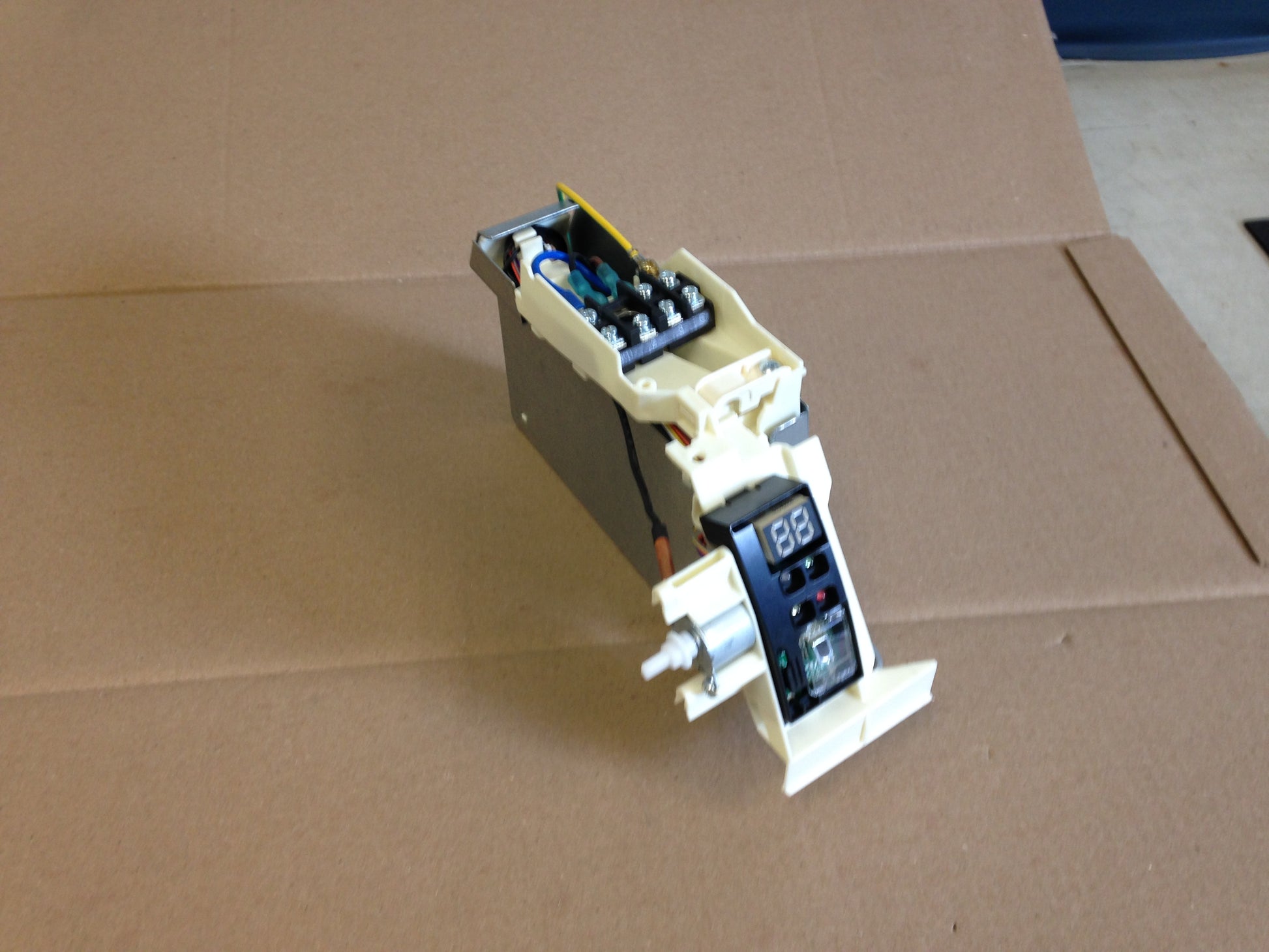 CONTROL; ELECTRIC BOX ASSEMBLY