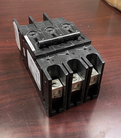 3 POLE 12.4 AMP "219 MULTI-POLE" SERIES HYDRAULIC MAGNETIC CIRCUIT BREAKER PROTECTOR/FOR MANUAL CONTROLLER APPLICATIONS, 600/60-50/1 OR 3