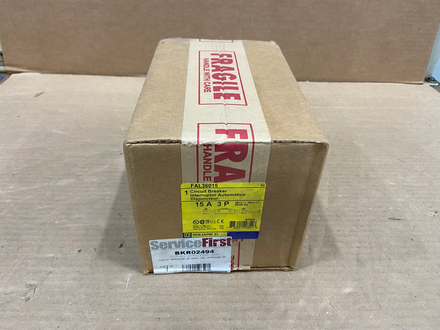 3 POLE 15 AMP CIRCUIT BREAKER 240-600/50-60