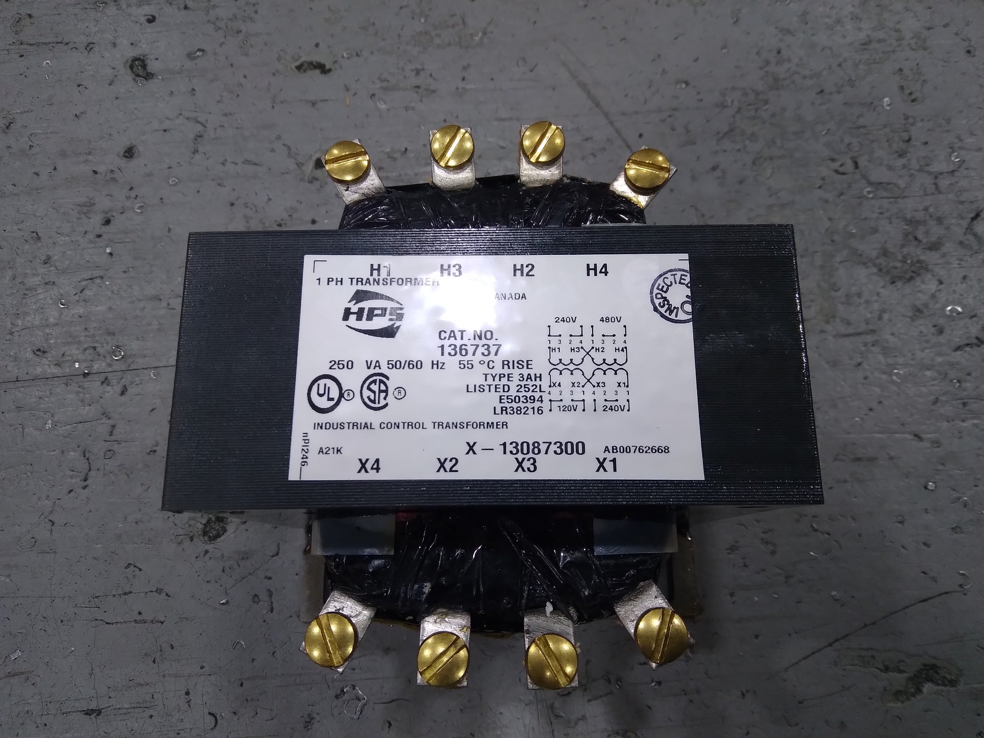 250 VA TRANSFORMER PRIMARY VOLTAGE:240/480 SECONDARY:120/240 50/60 HERTZ