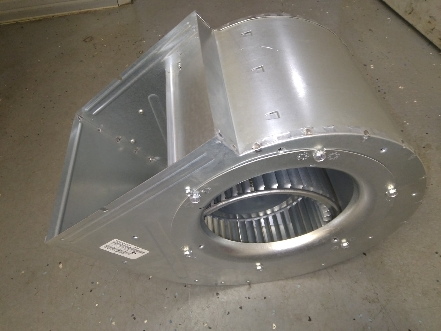 9" X 7"  BLOWER HOUSING AND WHEEL ASSEMBLY, LESS MOTOR CCW ROTATION, CONCAVE ORIENTATION 1/2" BORE