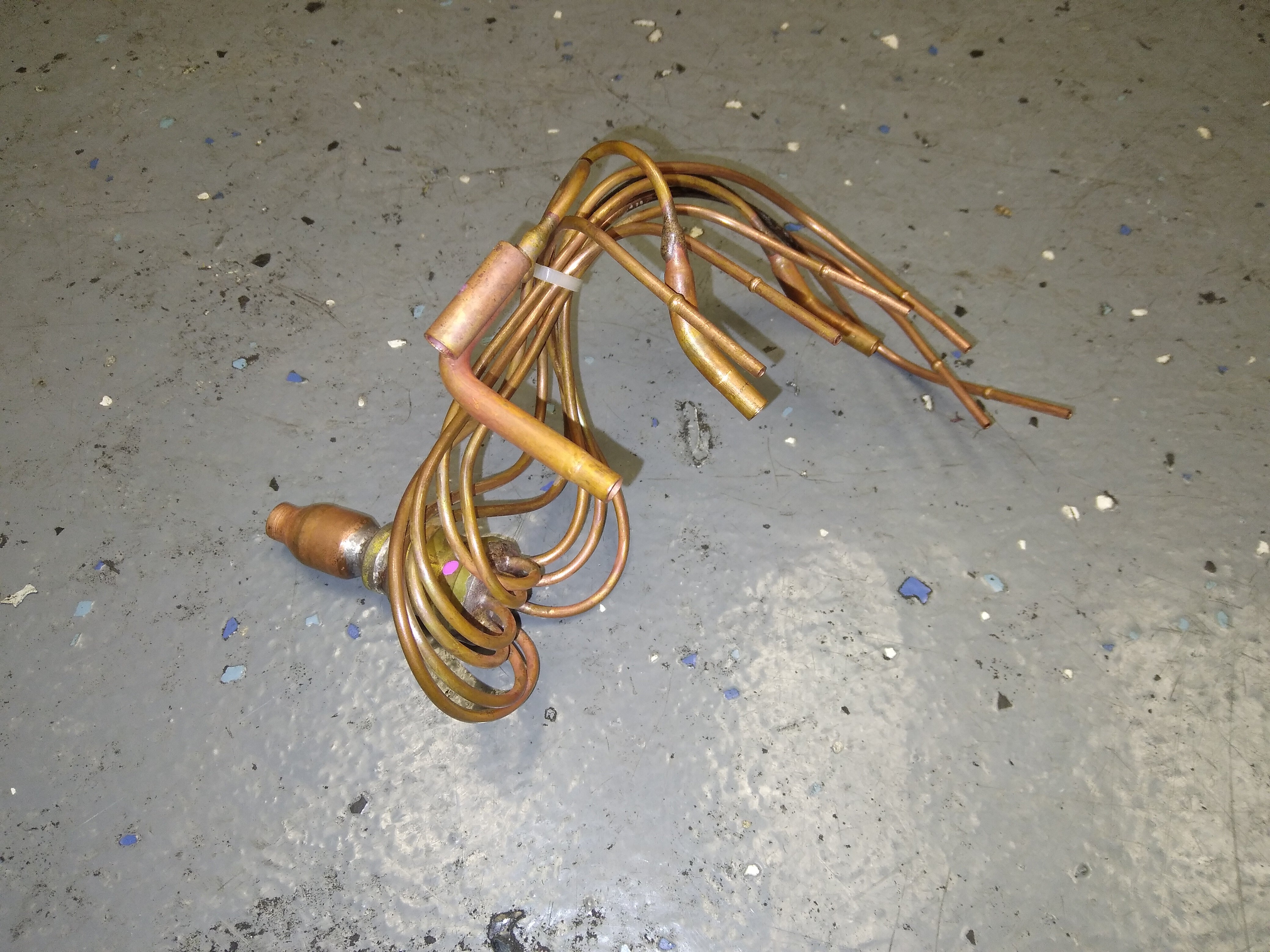 Capillary Distributor CAPILLARY TUBE ASSEMBLY WITH STRAINER – Surplus City