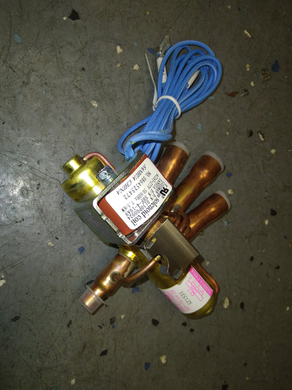 REVERSING VALVE ASSEMBLY WITH 277VAC SOLENOID COIL