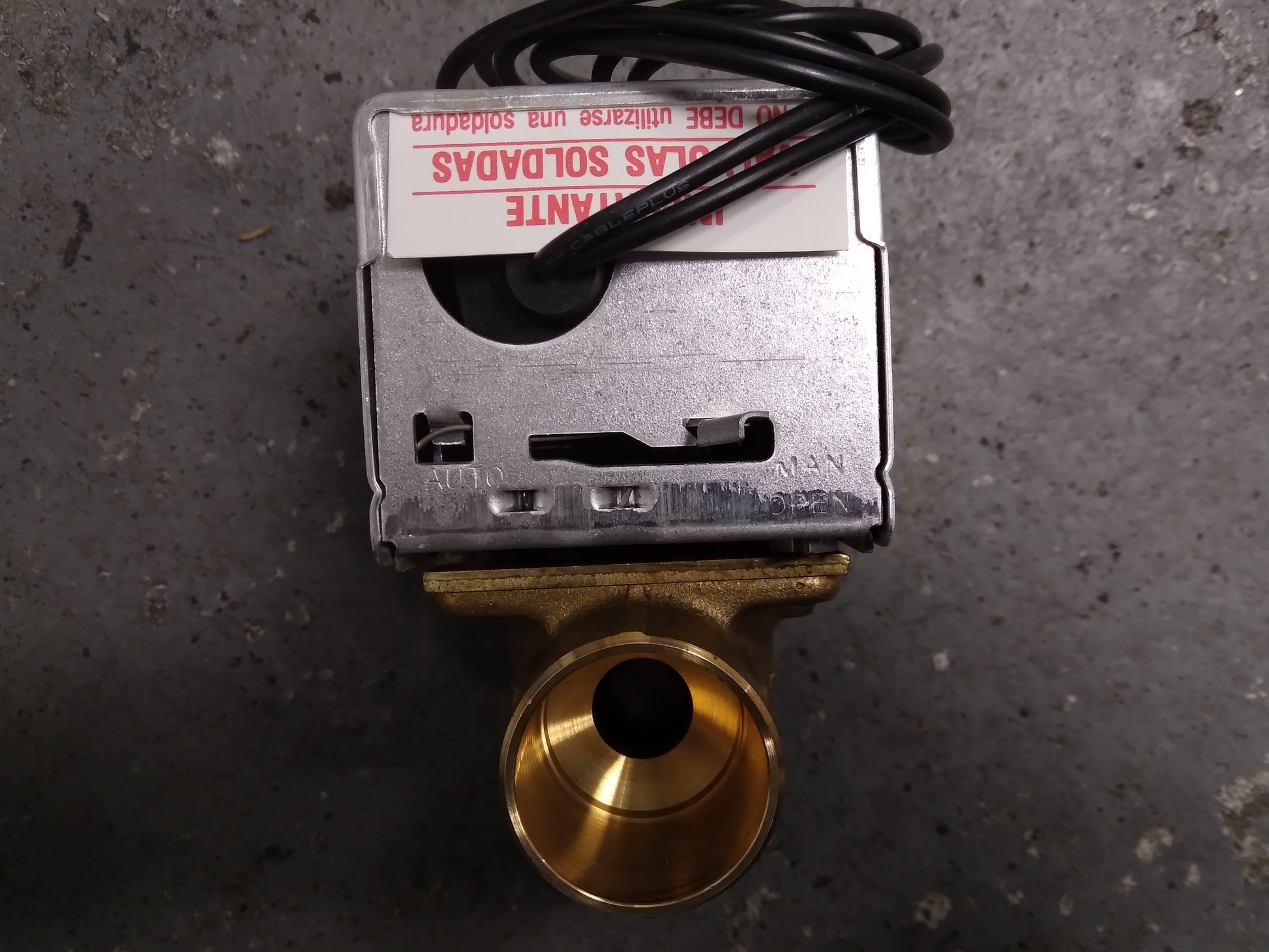 MOTORIZED POWERHEAD VALVE 120/50-60 0.08 AMPS 6/5 WATTS 